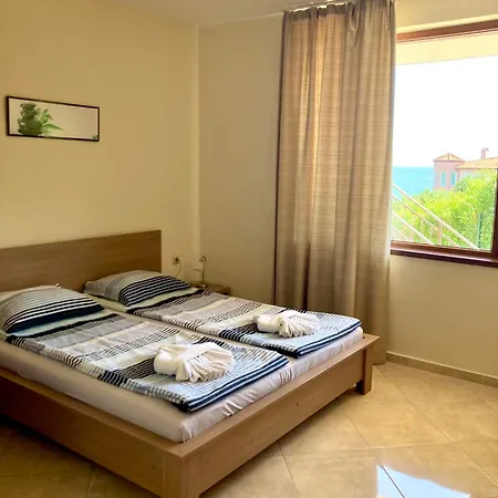 Apolon Complex 3*